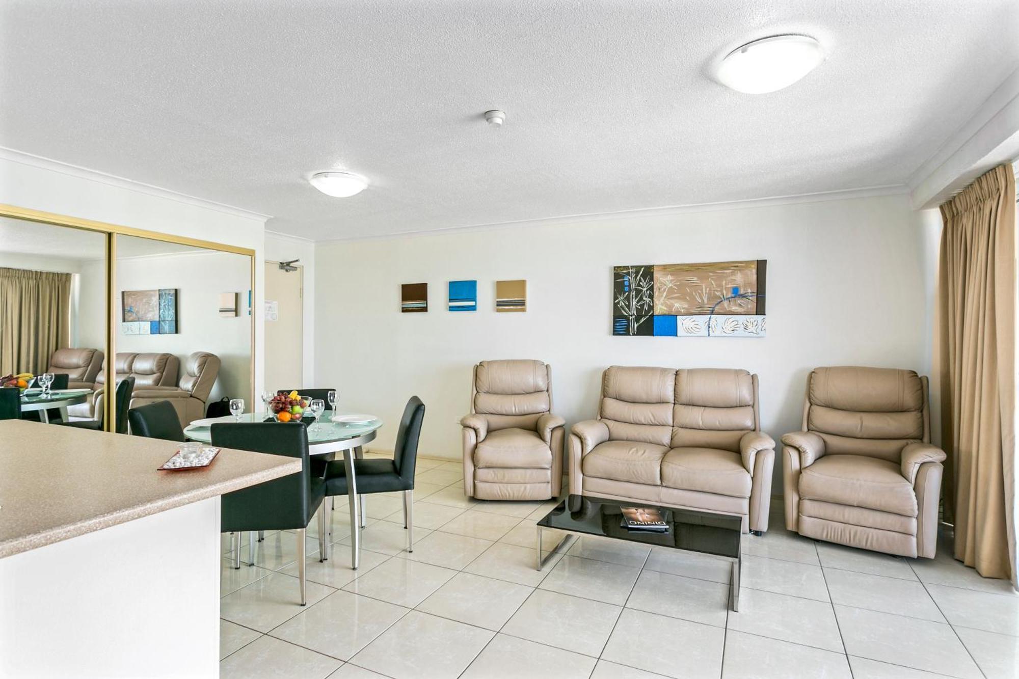 Surfers Beachside Holiday Apartments Gold Coast Quarto foto