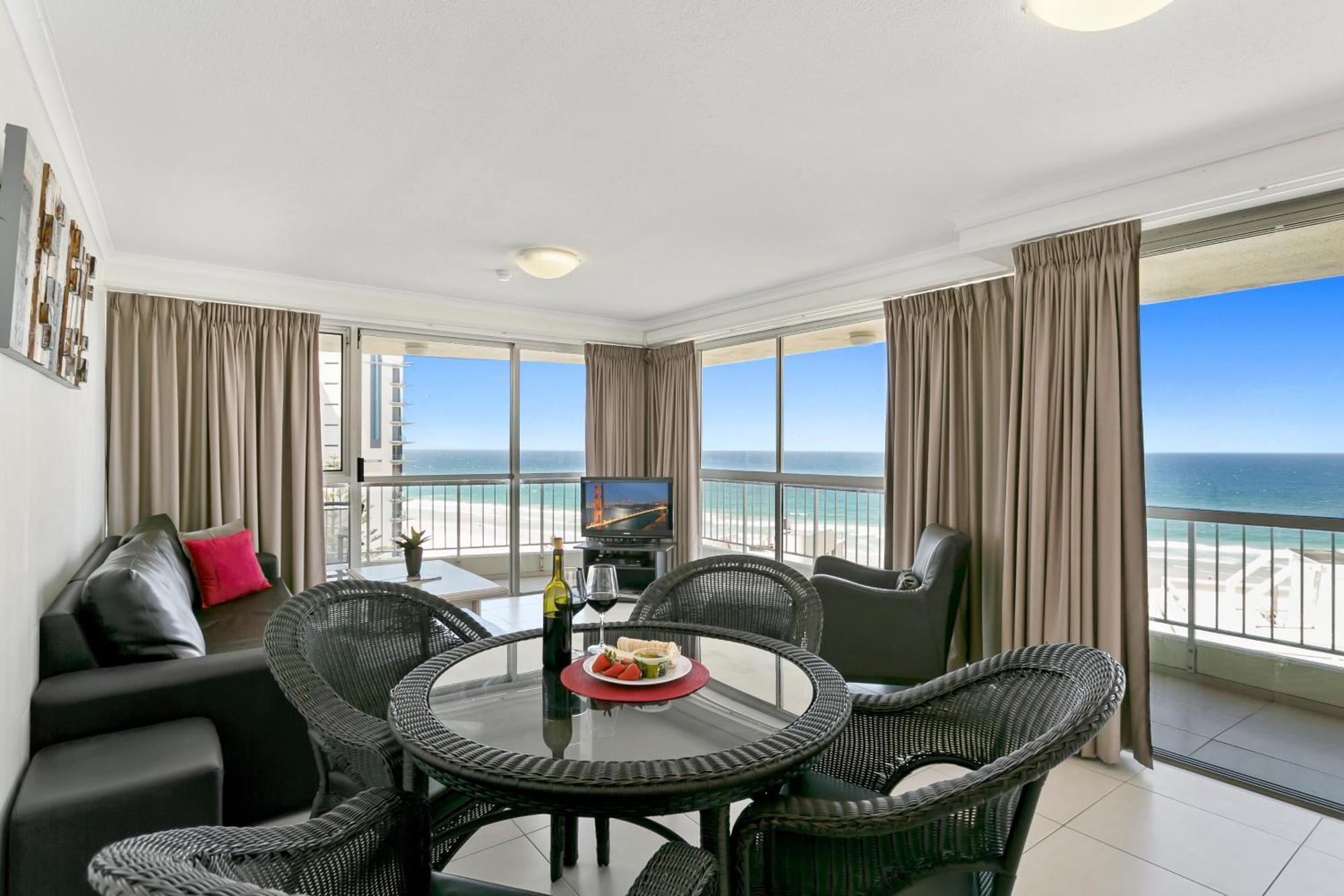 Surfers Beachside Holiday Apartments Gold Coast Quarto foto