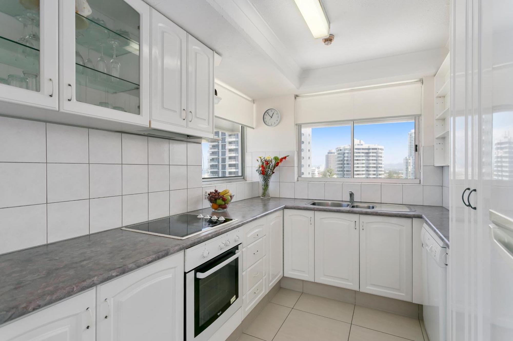 Surfers Beachside Holiday Apartments Gold Coast Quarto foto