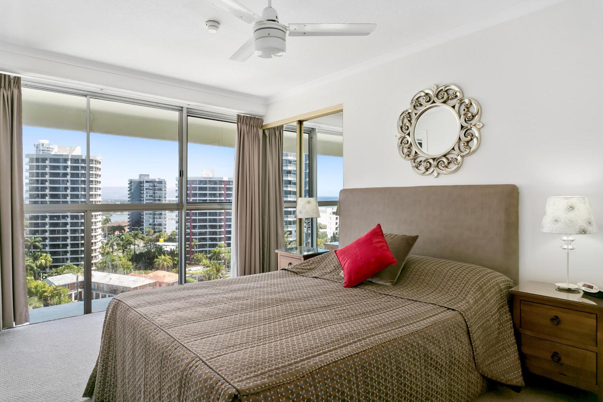 Surfers Beachside Holiday Apartments Gold Coast Quarto foto